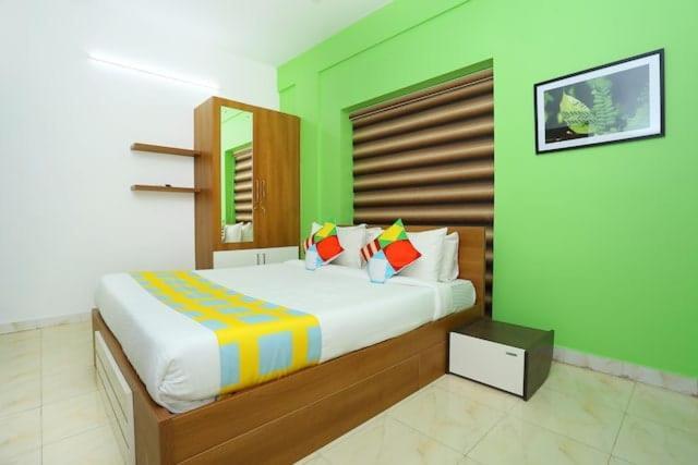 The Solo Apartments Kadavanthra Kochi Buitenkant foto